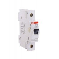 (3KA) 240V. AC. 50Hz - 25A.